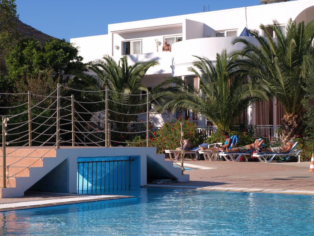 Eristos Beach Hotel Megálon Choríon Dış mekan fotoğraf